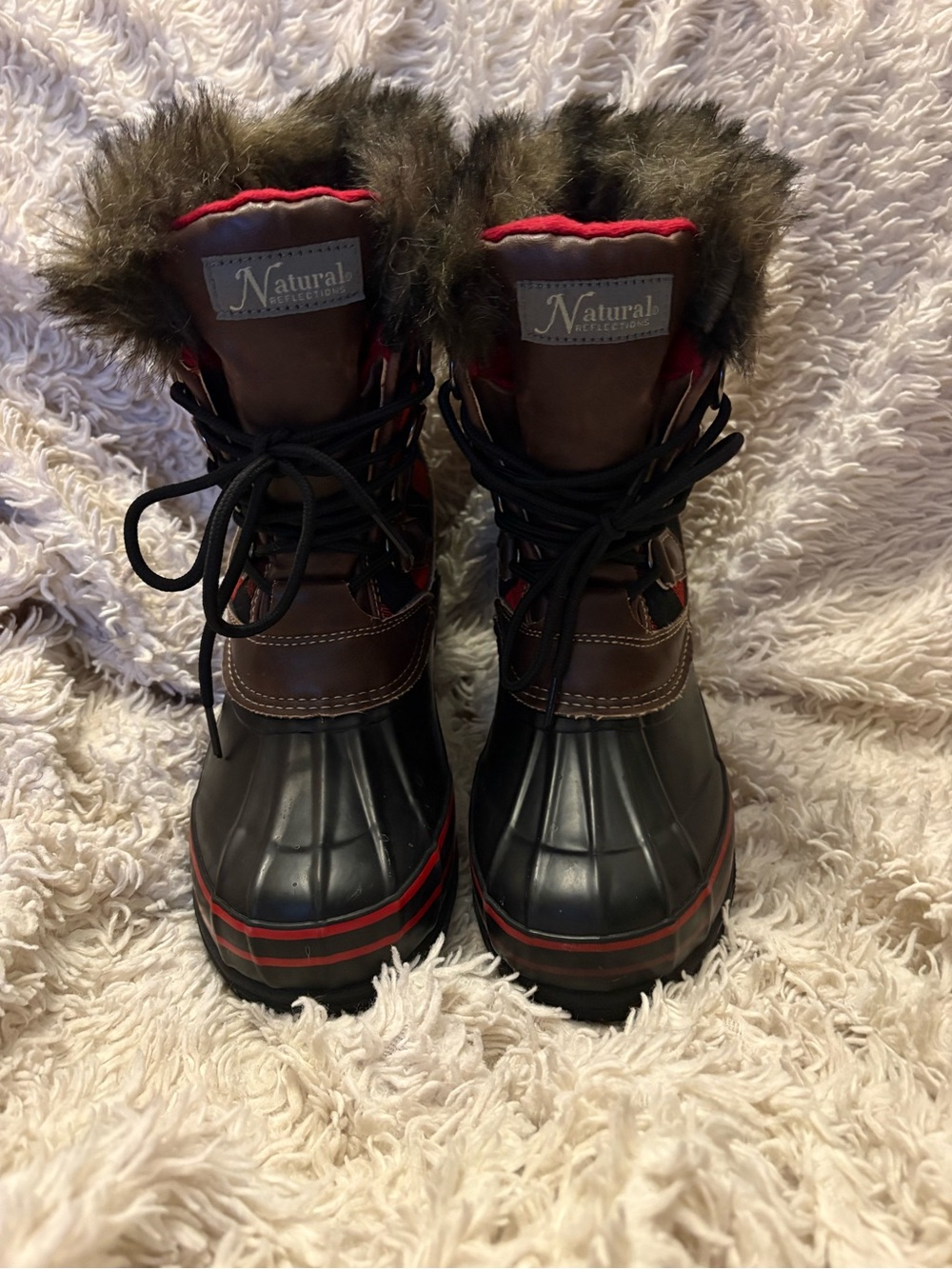 “Almost New” Natural Reflections Red Buffalo Plaid Faux Fur Winter Rain Boots - Picture 3 of 6